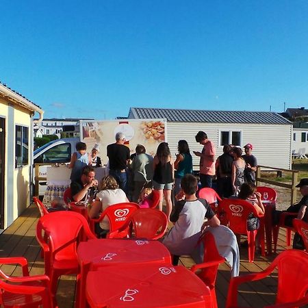 Camping De Kerurus Hotel Plounéour-Trez Eksteriør billede