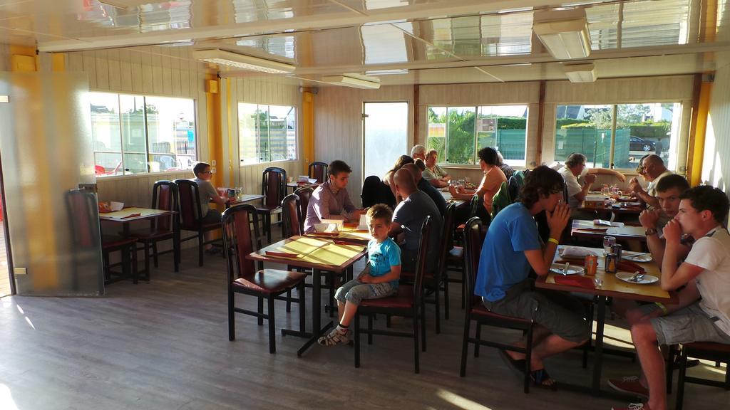 Camping De Kerurus Hotel Plounéour-Trez Eksteriør billede