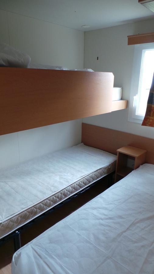 Camping De Kerurus Hotel Plounéour-Trez Værelse billede