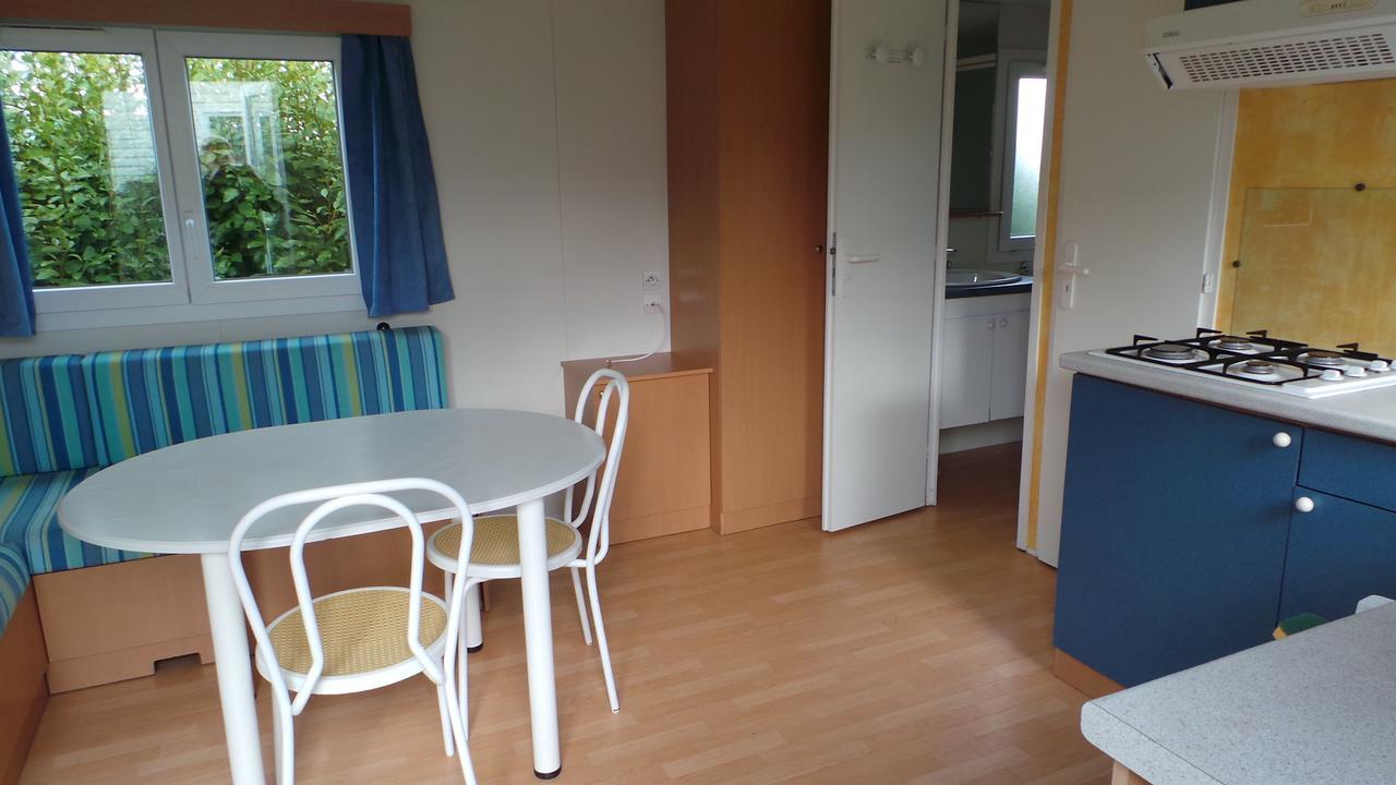Camping De Kerurus Hotel Plounéour-Trez Værelse billede