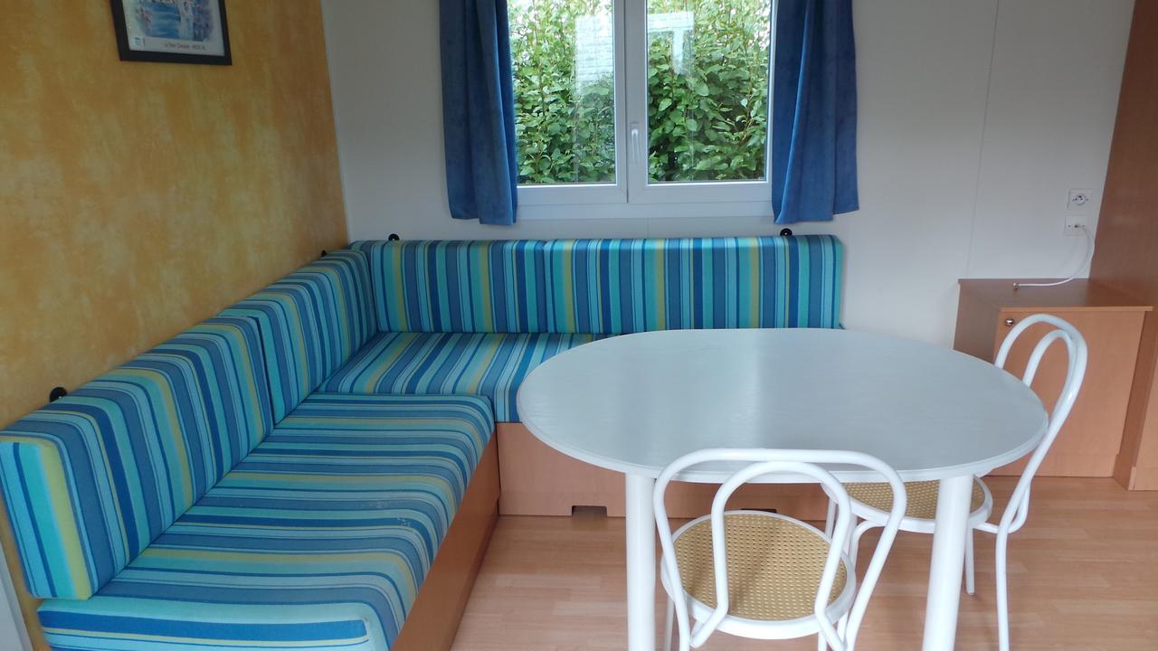 Camping De Kerurus Hotel Plounéour-Trez Værelse billede